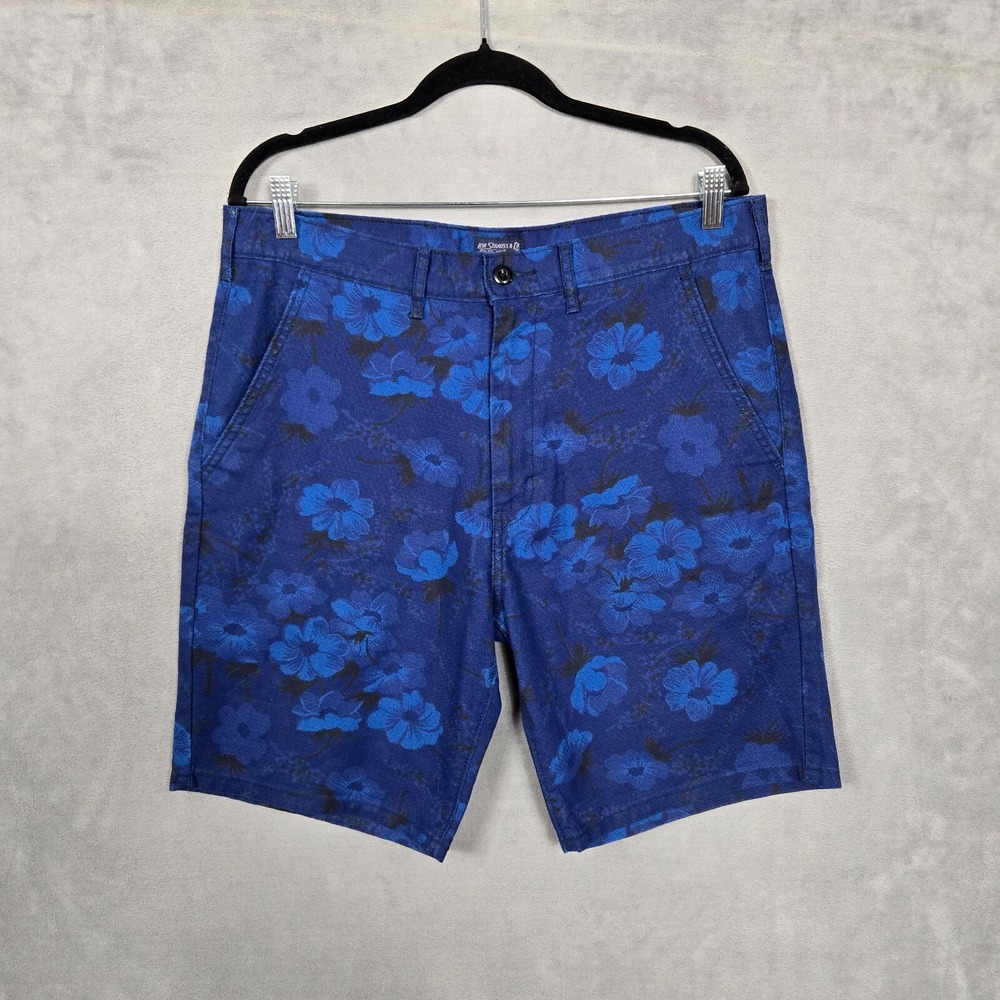 Levis mens Blue Floral chino shorts 34x9‎